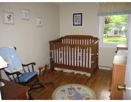 6 Southwick Road North Reading, MA 01864 - Photo 10 of 17 Gallery Image 10