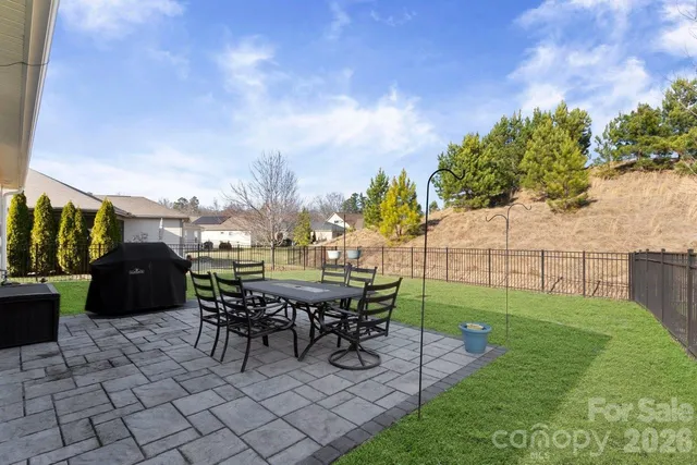 $550,357 | 4979 Looking Glass Trail, Denver, NC 28037