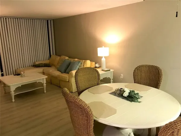 $3,500 | 450 South Gulfview Boulevard, Unit 405, Clearwater, FL 33767