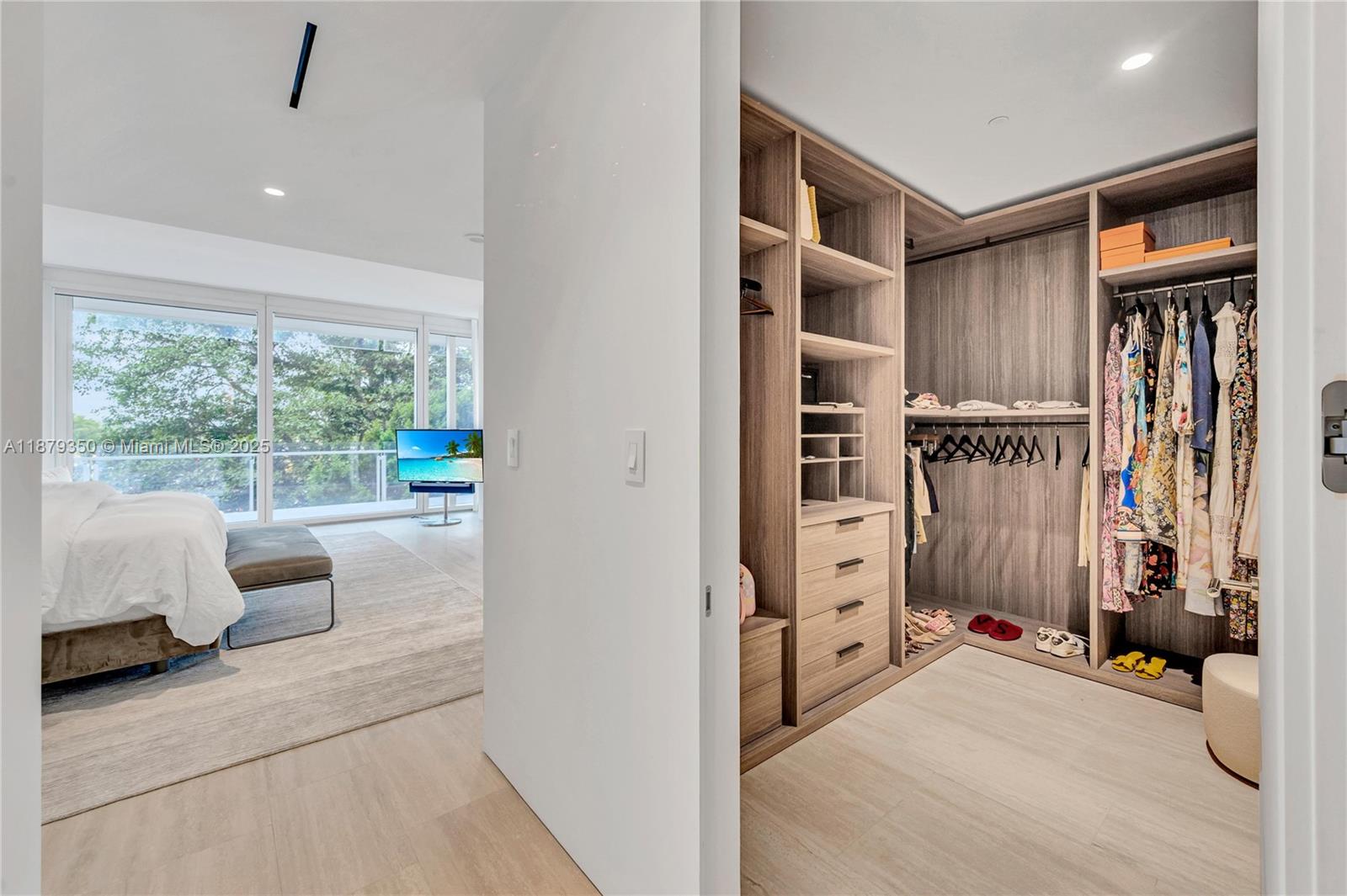 9111 Collins Avenue, Unit N317 Surfside, FL 33154 - Photo 15 of 28