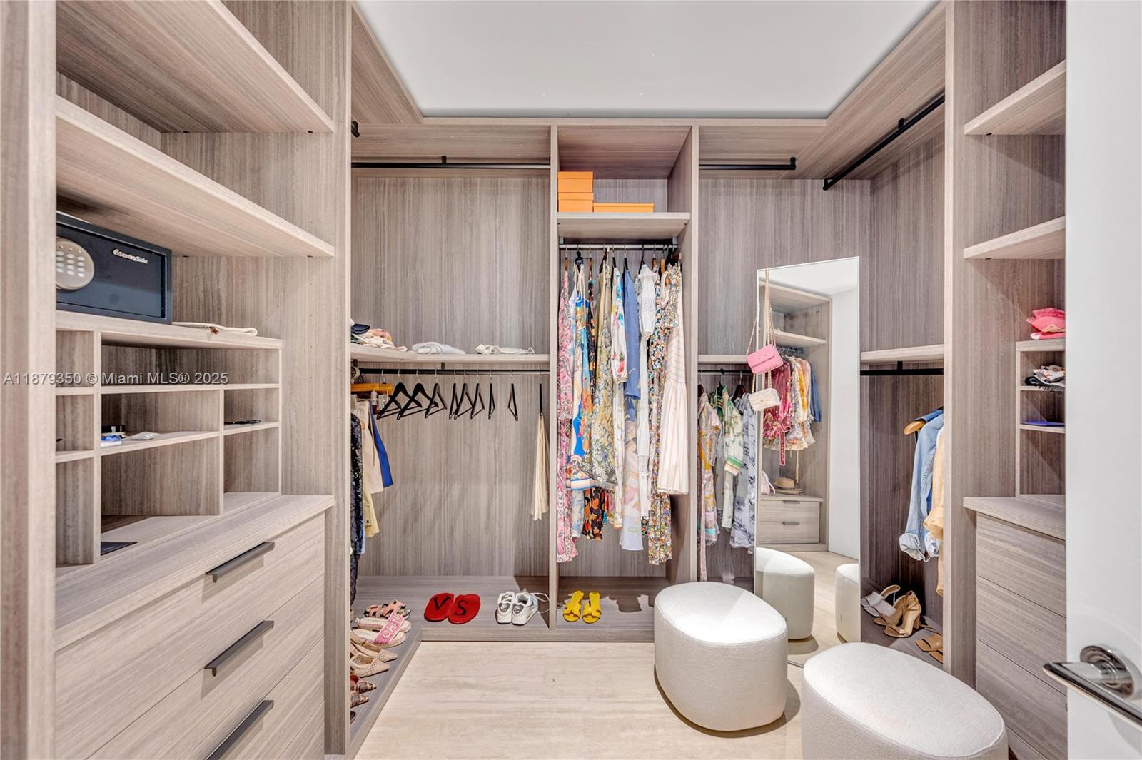 9111 Collins Avenue, Unit N317 Surfside, FL 33154 - Photo 17 of 28