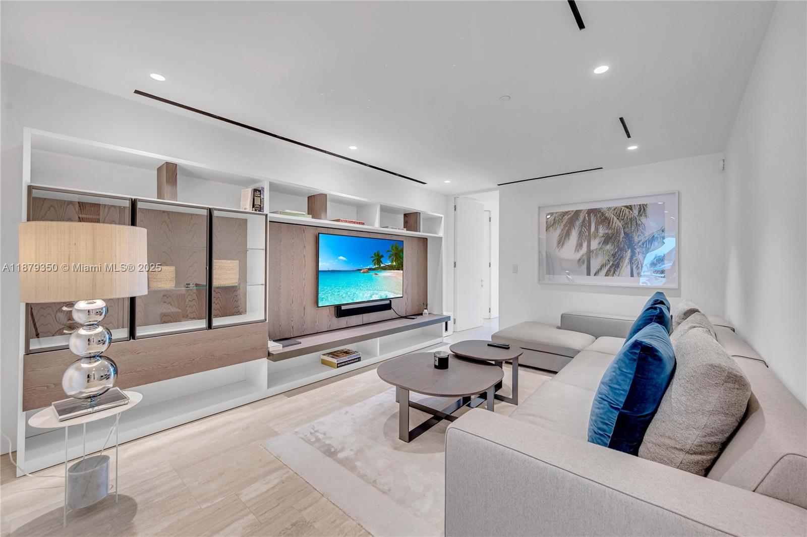 9111 Collins Avenue, Unit N317 Surfside, FL 33154 - Photo 9 of 28