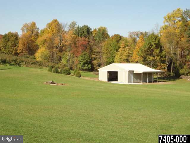 613 Orrtanna Road Orrtanna, PA 17353 - Photo 9 of 25 Gallery Image 9
