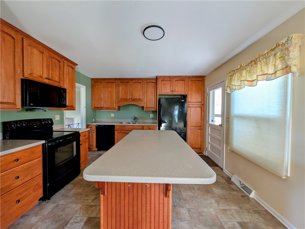 137 Lincoln Road Horseheads, NY 14845 - Photo 2 of 18