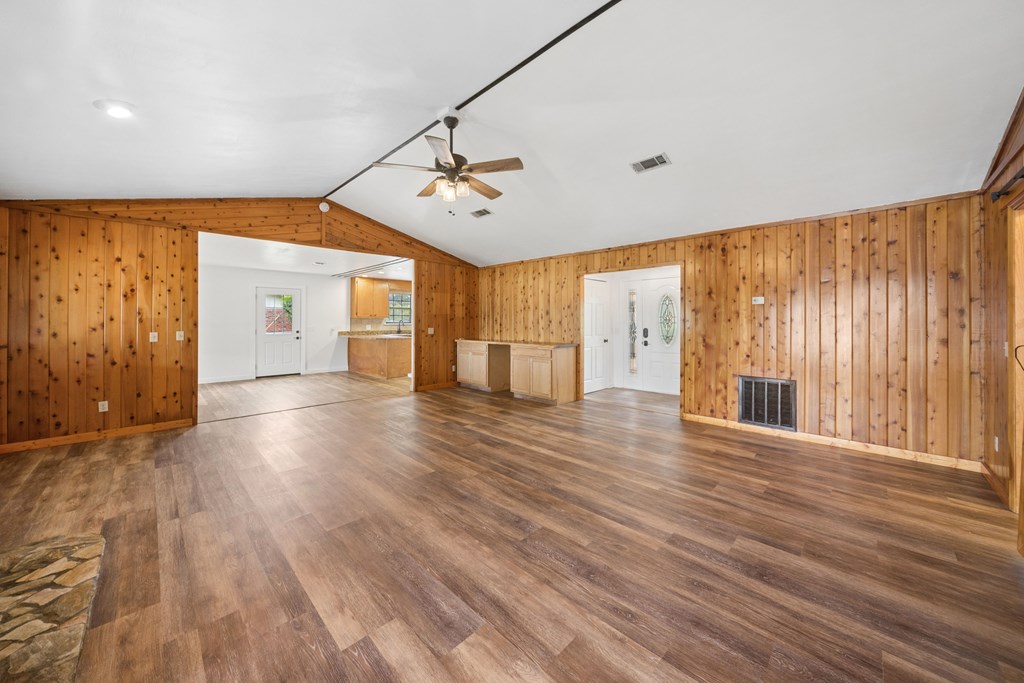580 Old Transfer Road Wewahitchka, FL 32465 - Photo 8 of 54