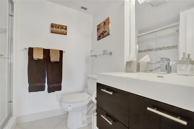 $5,500 | 1150 Hillsboro Mile, Unit 1016, Hillsboro Beach, FL 33062