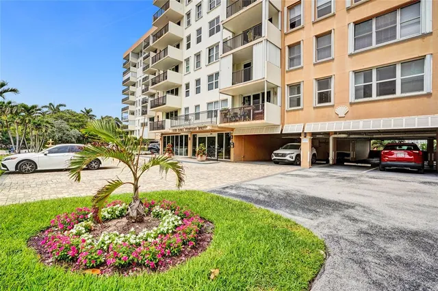 $5,500 | 1150 Hillsboro Mile, Unit 1016, Hillsboro Beach, FL 33062