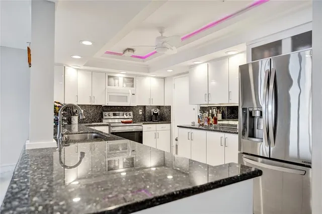 $5,500 | 1150 Hillsboro Mile, Unit 1016, Hillsboro Beach, FL 33062