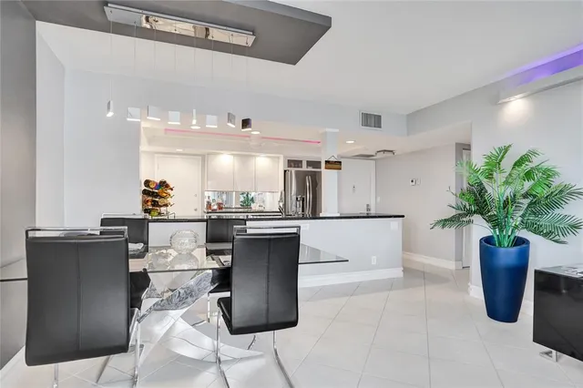 $5,500 | 1150 Hillsboro Mile, Unit 1016, Hillsboro Beach, FL 33062