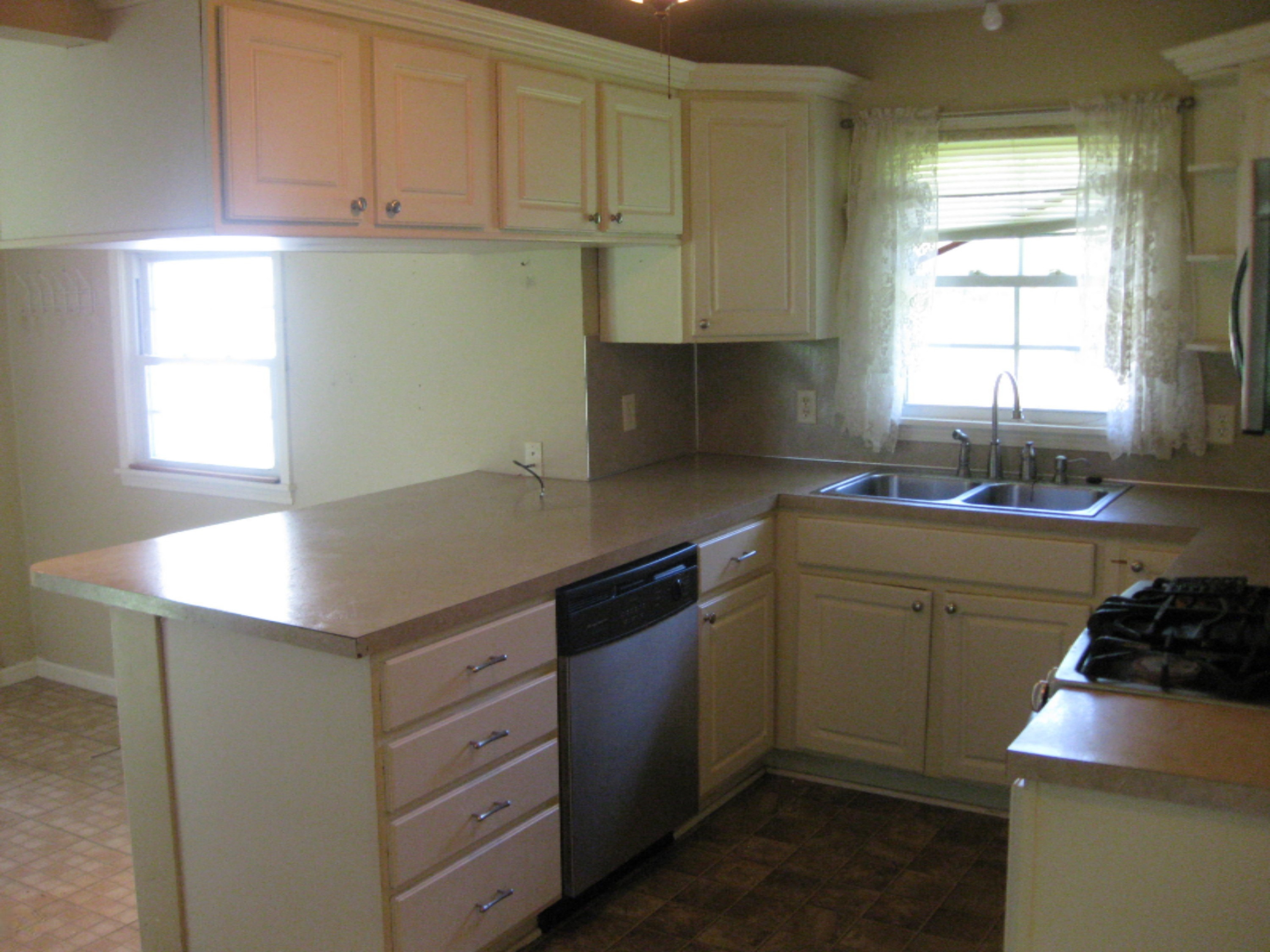 6750 Marsh Road Plainwell, MI 49080 - Photo 7 of 33 2017-05-29 18.31.11