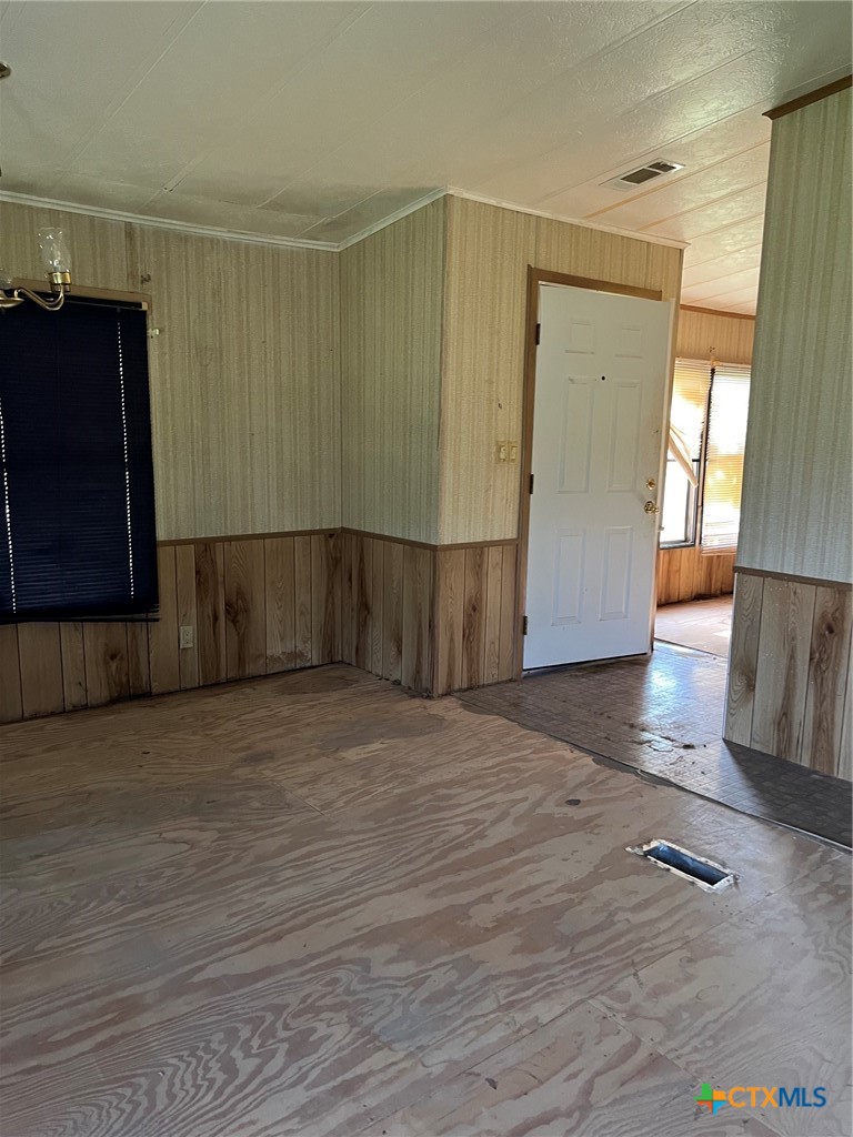 605 East Chappel Road San Saba, TX 76877 - Photo 7 of 21