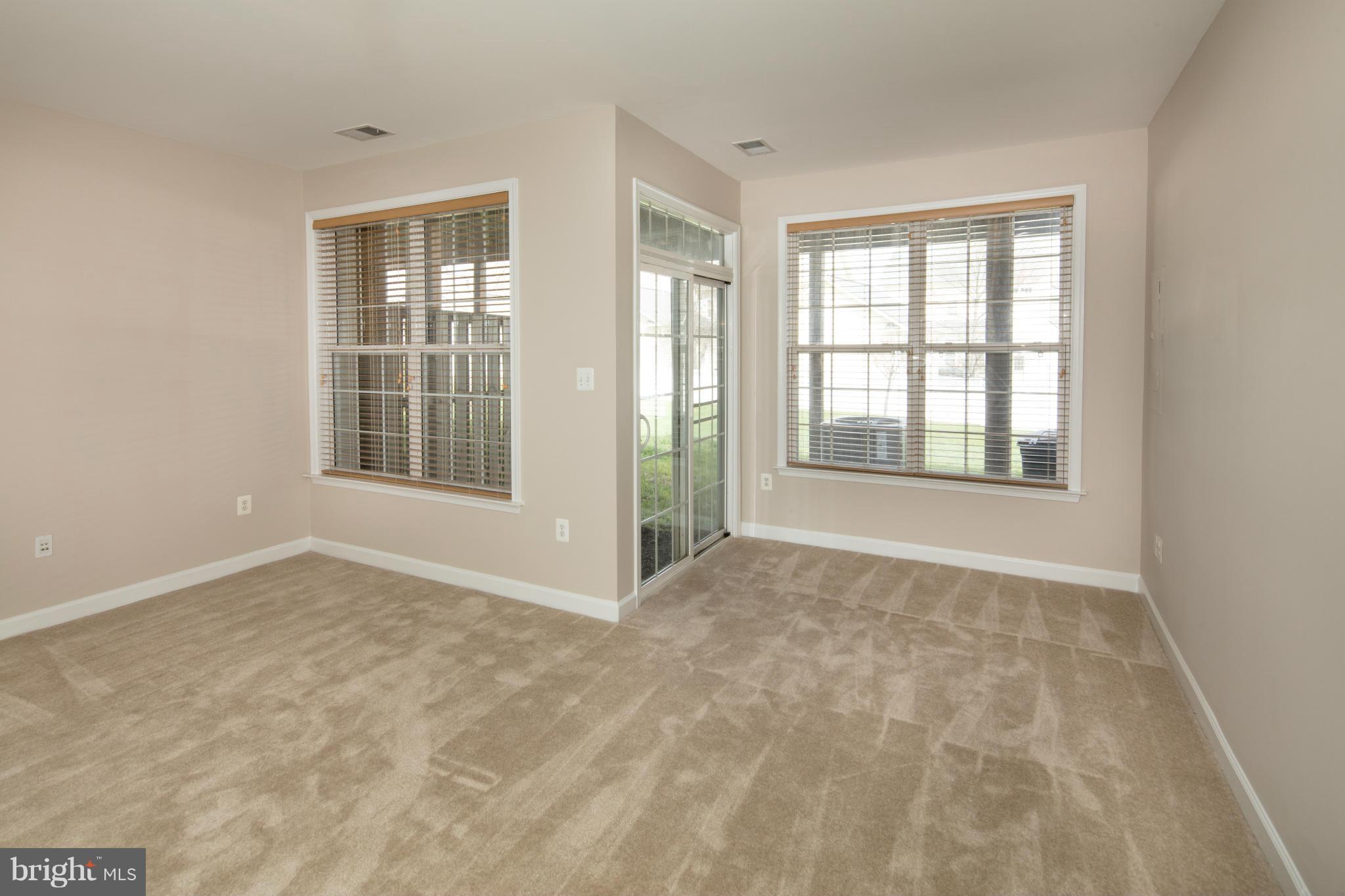 42535 Magellan Square Ashburn, VA 20148 - Photo 5 of 30 Entry Level Family Room Walks Out