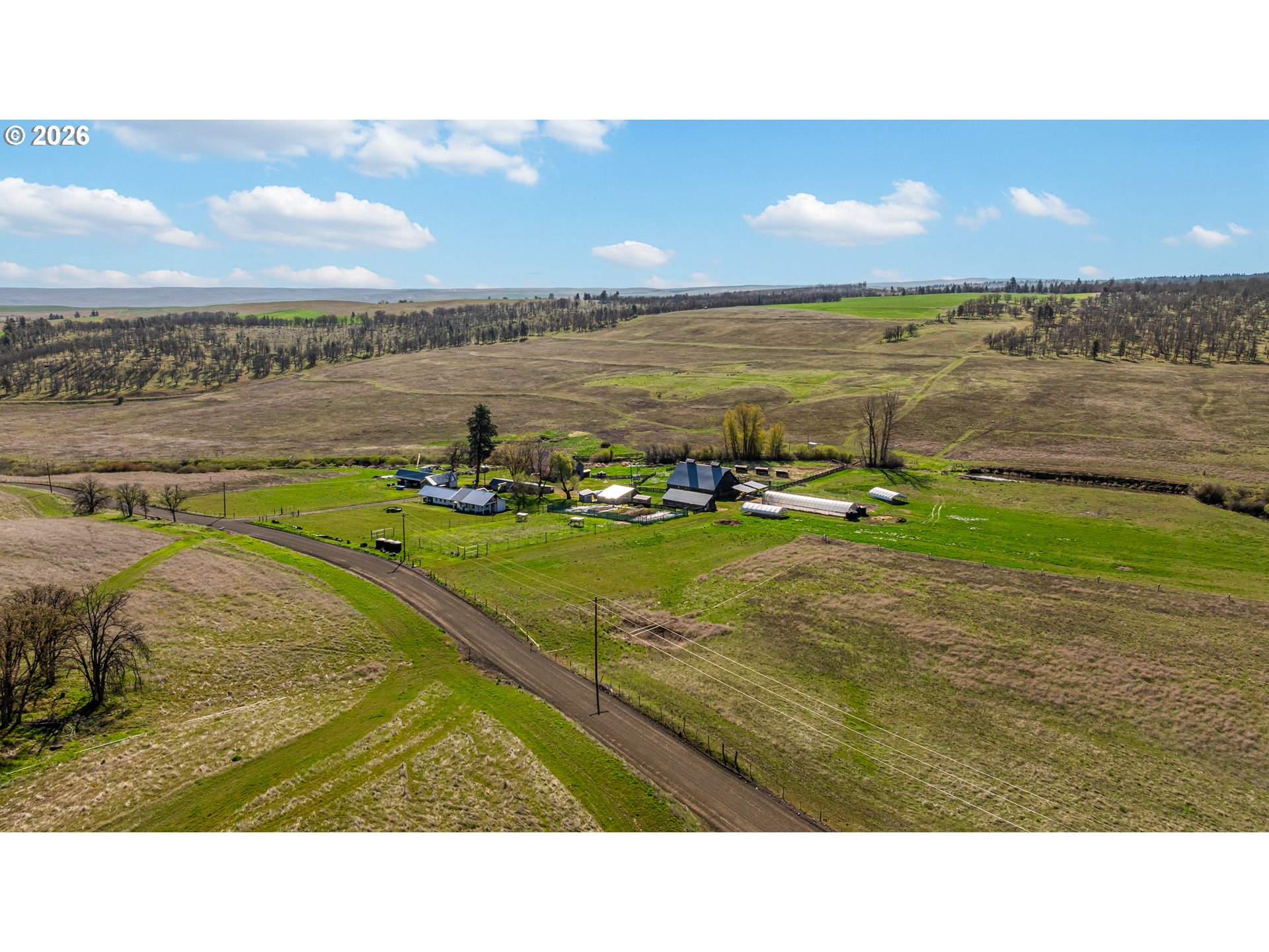 81127 Rail Hollow Road Dufur, OR 97021 - Photo 25 of 47