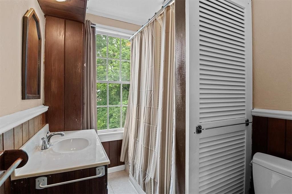 192 Sunset Road Pittsburgh, PA 15237 - Photo 17 of 25 Gallery Image 17
