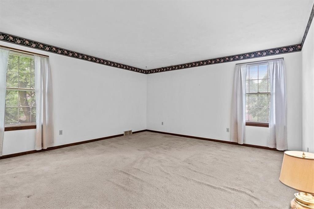 192 Sunset Road Pittsburgh, PA 15237 - Photo 9 of 25 Gallery Image 9