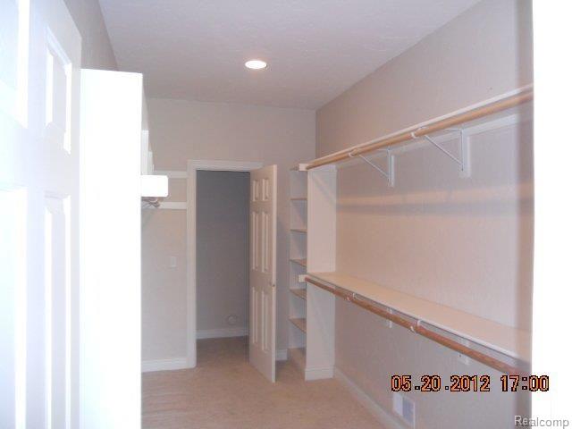 1055 Meanwell Road Dundee, MI 48131 - Photo 11 of 19 1055 Meanwell Master closet.JPG