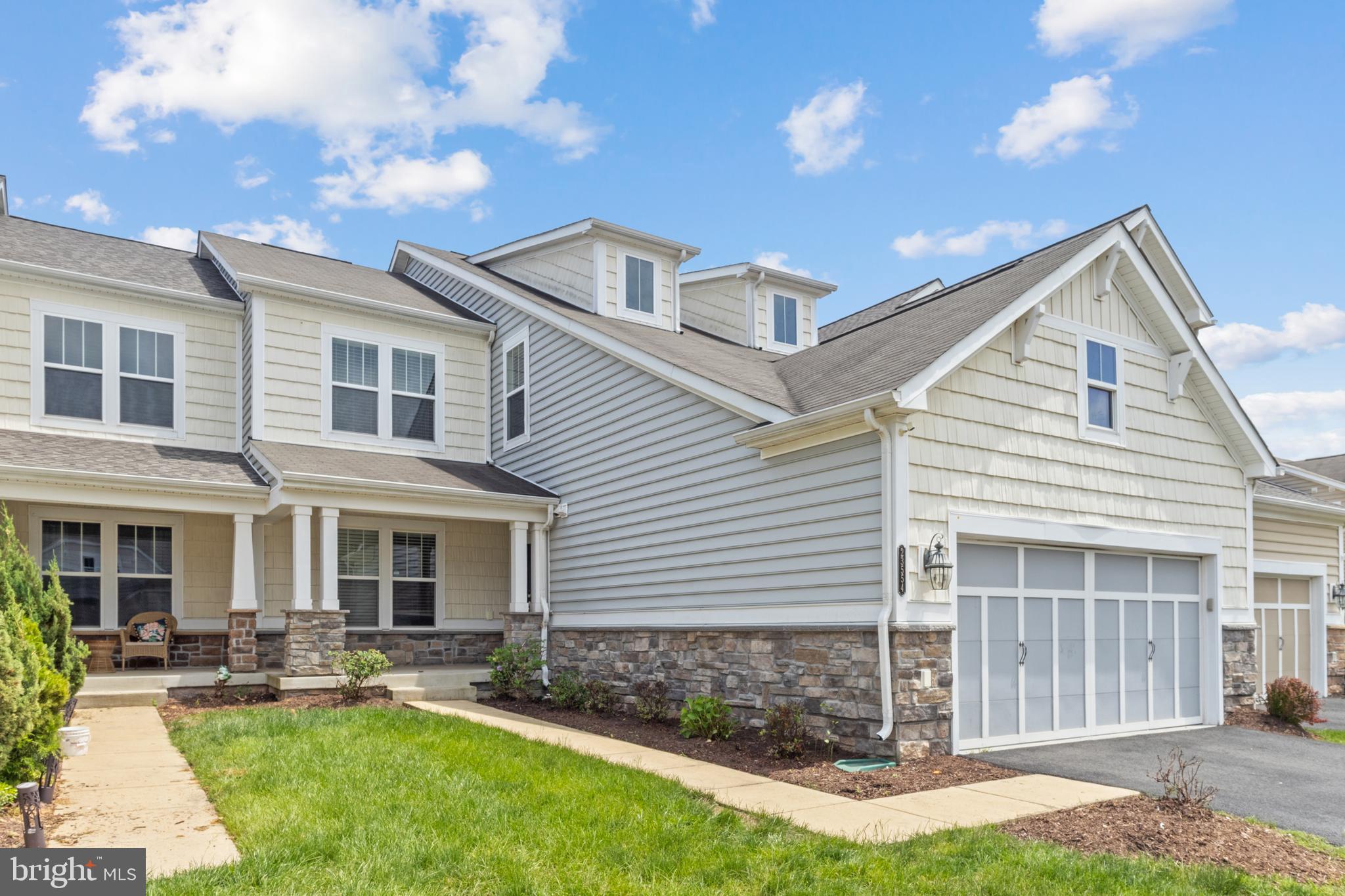 23554 Christina Ridge Square Ashburn, VA 20148 - Photo 2 of 49