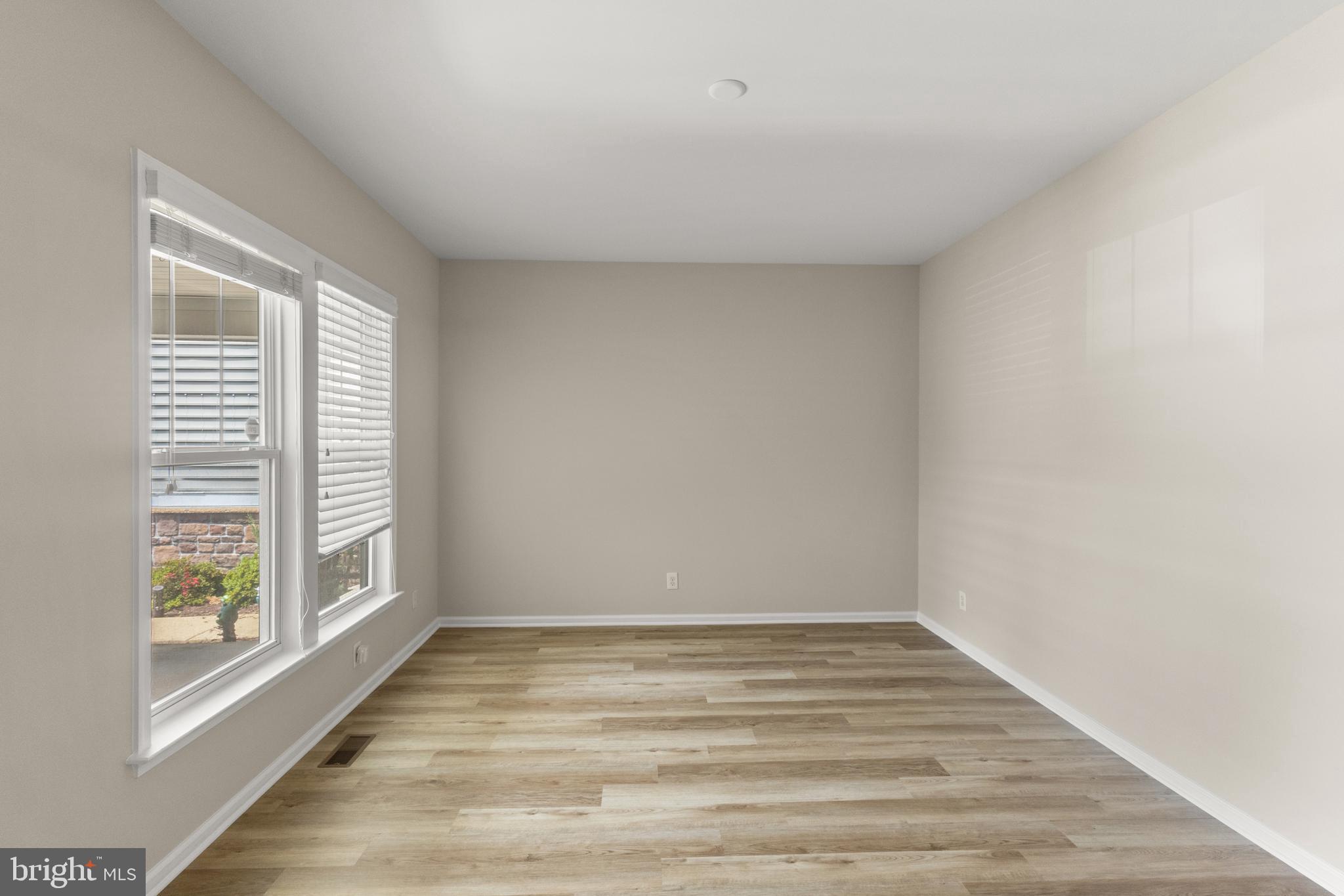 23554 Christina Ridge Square Ashburn, VA 20148 - Photo 21 of 49