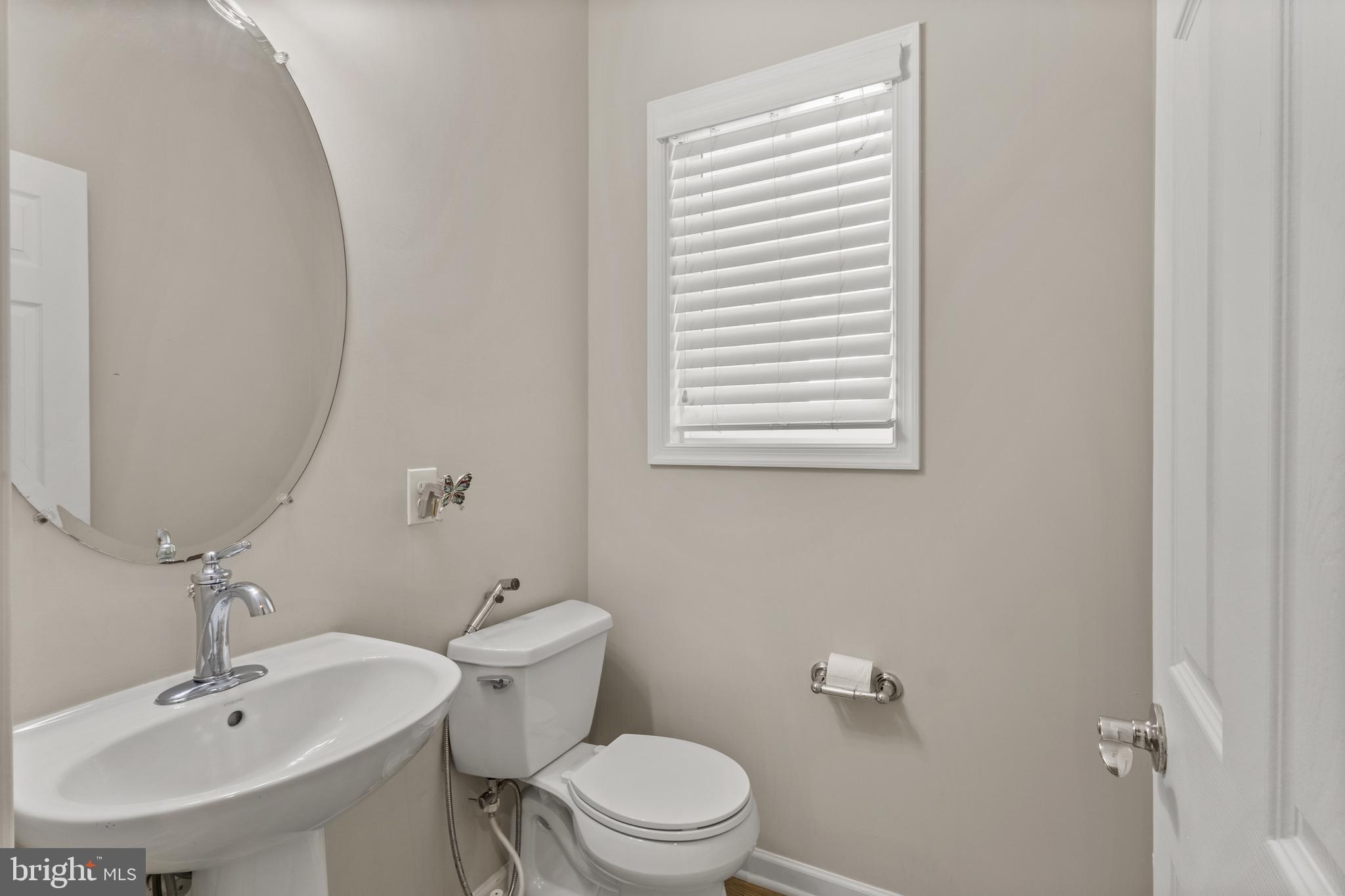 23554 Christina Ridge Square Ashburn, VA 20148 - Photo 24 of 49