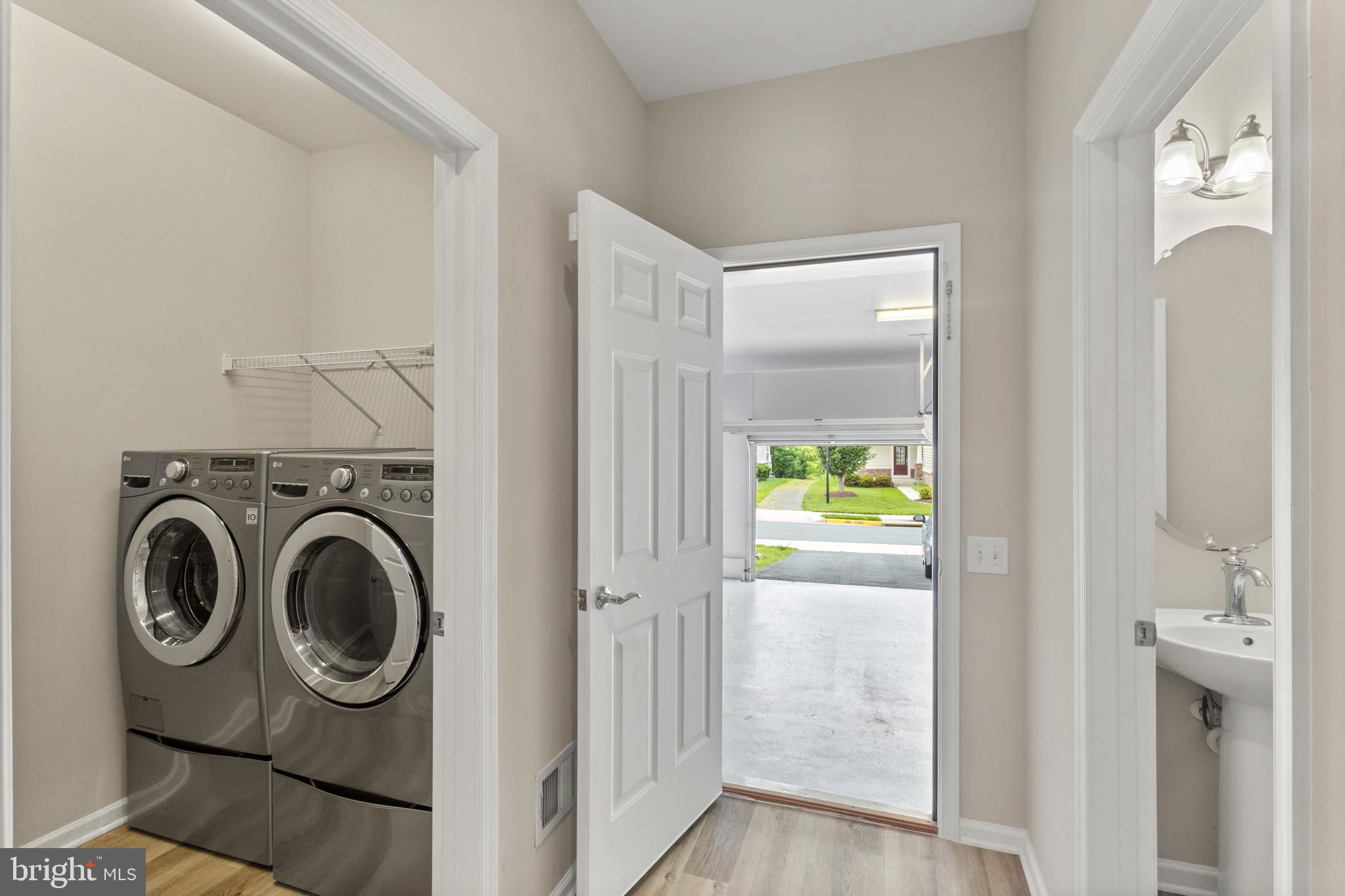 23554 Christina Ridge Square Ashburn, VA 20148 - Photo 27 of 49