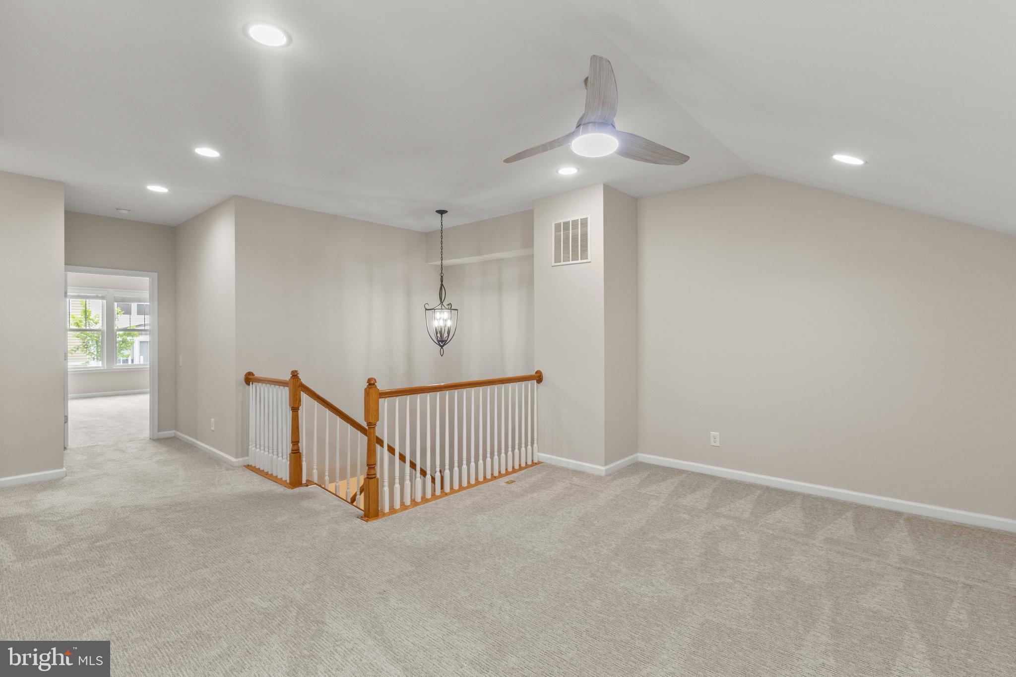 23554 Christina Ridge Square Ashburn, VA 20148 - Photo 38 of 49