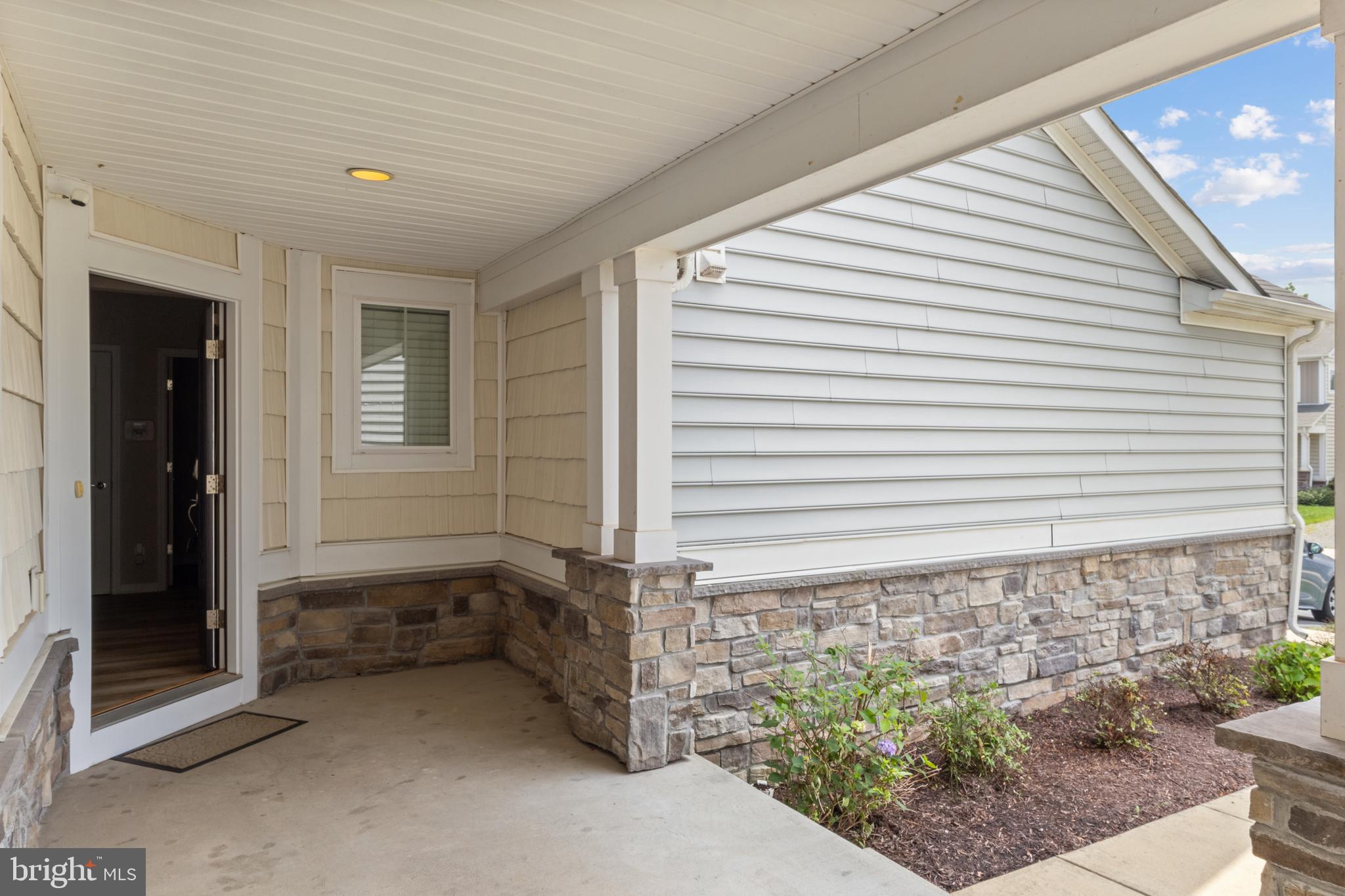 23554 Christina Ridge Square Ashburn, VA 20148 - Photo 8 of 49