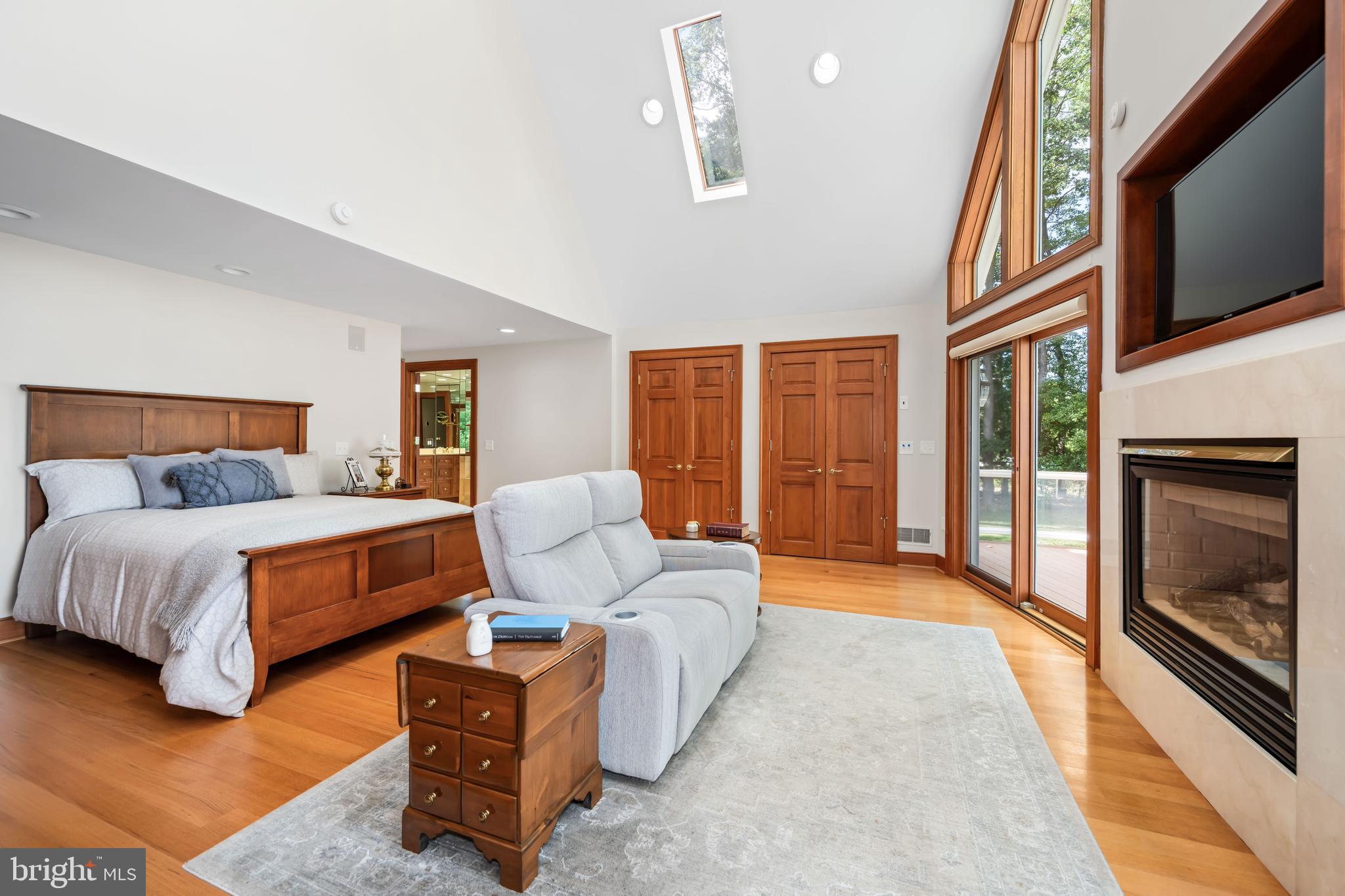 3021 Bennett Point Road Queenstown, MD 21658 - Photo 39 of 69 Primary suite first floor with walk out to deck