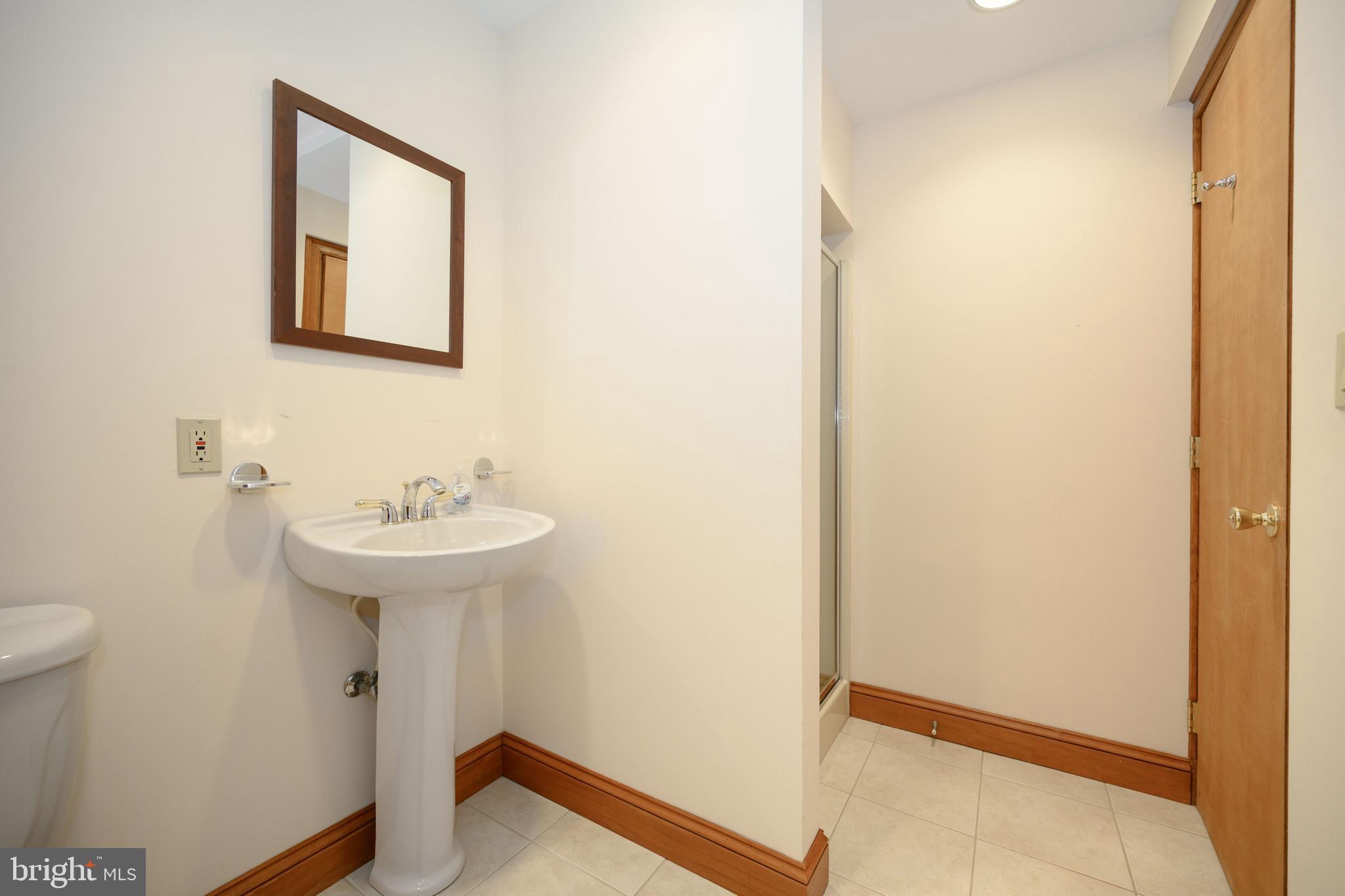 3021 Bennett Point Road Queenstown, MD 21658 - Photo 54 of 69 Half Bath