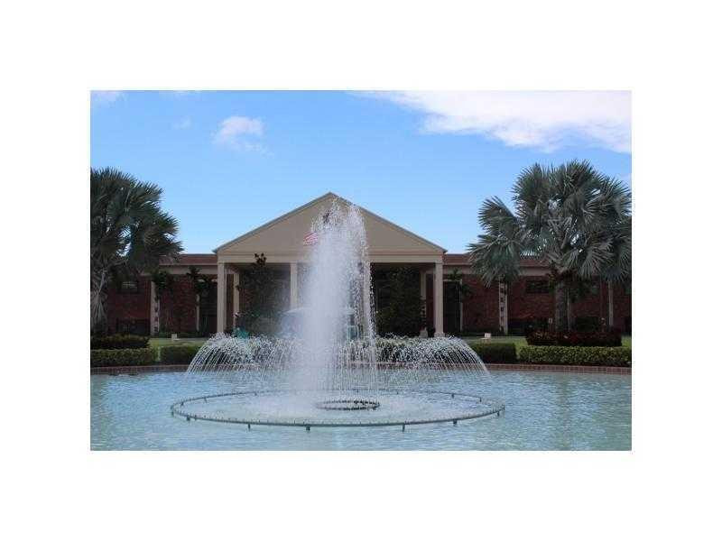 2090 Wolverton East, Unit E Boca Raton, FL 33434 - Photo 24 of 27 Photo 24