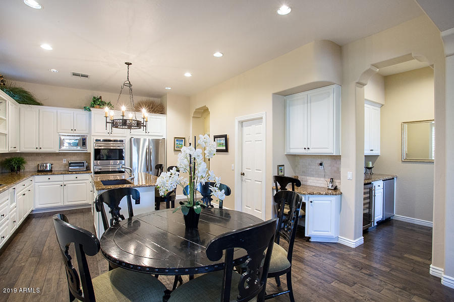 9184 East Mountain Spring Road Scottsdale, AZ 85255 - Photo 4 of 29 9184 E Mountain Spring Rd-11