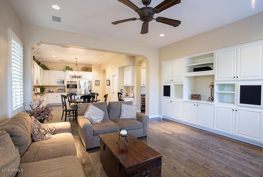 9184 East Mountain Spring Road Scottsdale, AZ 85255 - Photo 7 of 29 9184 E Mountain Spring Rd-17
