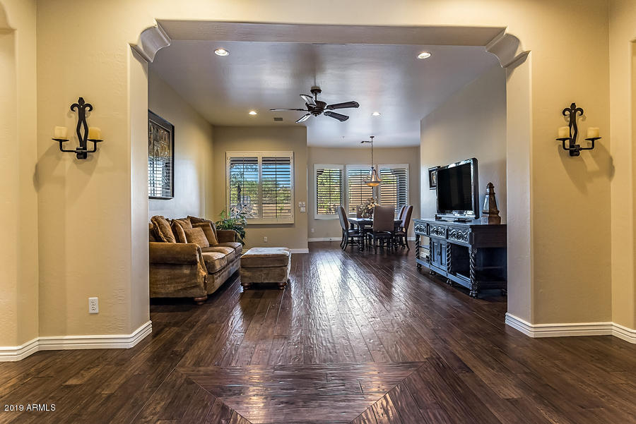 9184 East Mountain Spring Road Scottsdale, AZ 85255 - Photo 8 of 29 9184 E Mountain Spring Rd-5