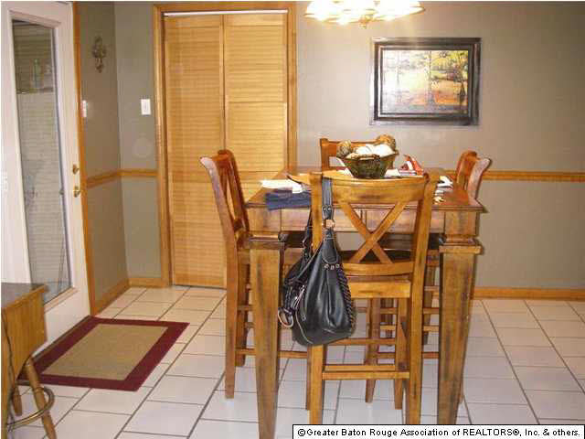 12752 Rambling Oaks Avenue Baton Rouge, LA 70818 - Photo 7 of 9