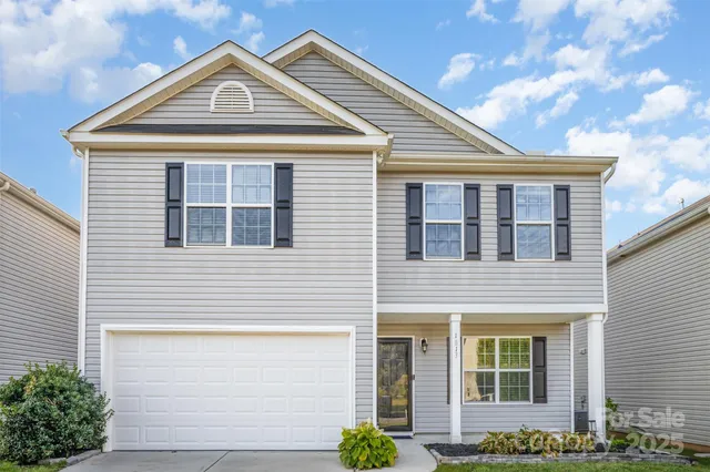 $305,000 | 1813 Eastway Drive, Unit 293, Dallas, NC 28034