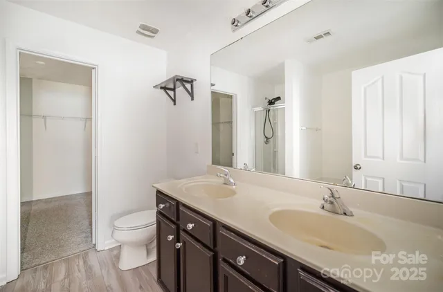 $305,000 | 1813 Eastway Drive, Unit 293, Dallas, NC 28034