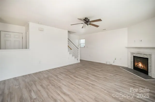 $305,000 | 1813 Eastway Drive, Unit 293, Dallas, NC 28034