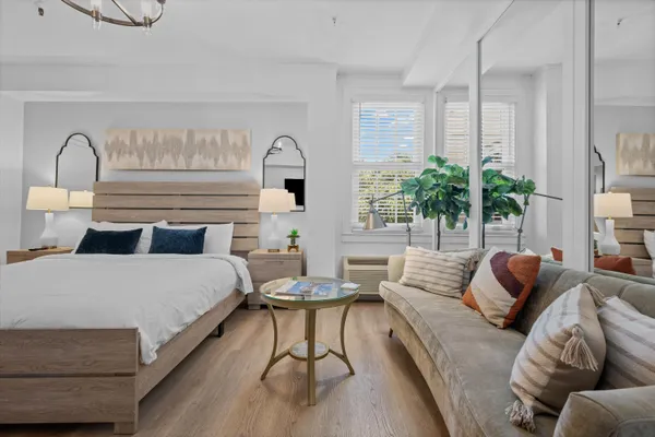 $849,000 | 235 Sunrise Avenue, Unit 3032 & 3102, Palm Beach, FL 33480