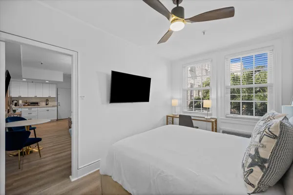 $849,000 | 235 Sunrise Avenue, Unit 3032 & 3102, Palm Beach, FL 33480