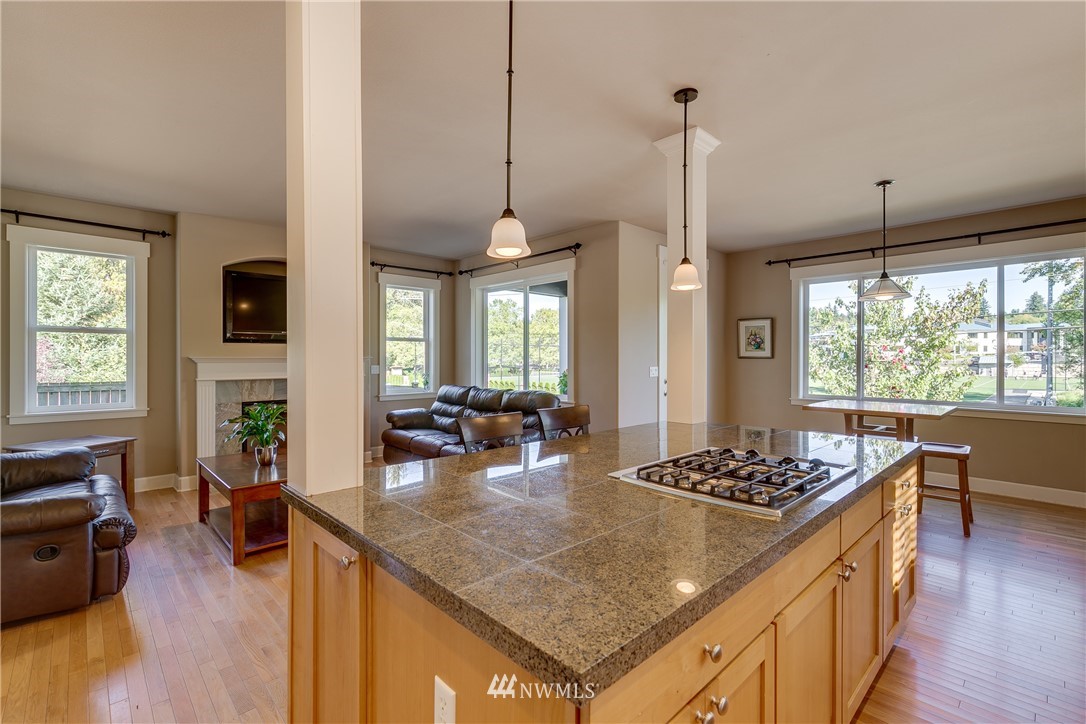 11176 Northeast 162nd Street Bothell, WA 98011 - Photo 16 of 40 Gallery Image 16