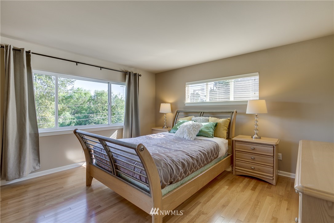 11176 Northeast 162nd Street Bothell, WA 98011 - Photo 23 of 40 Gallery Image 23