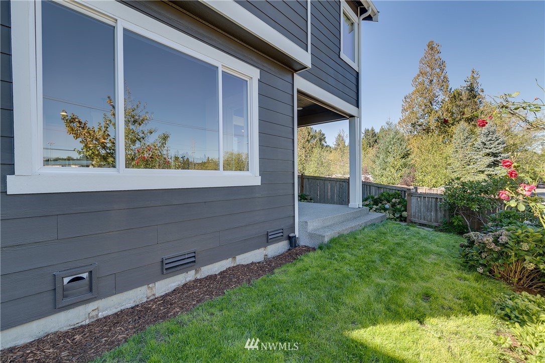 11176 Northeast 162nd Street Bothell, WA 98011 - Photo 36 of 40 Gallery Image 36