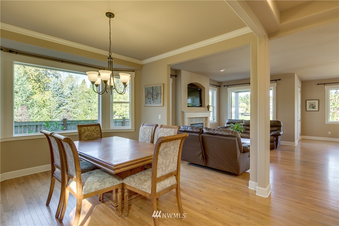 11176 Northeast 162nd Street Bothell, WA 98011 - Photo 10 of 40 Gallery Image 10