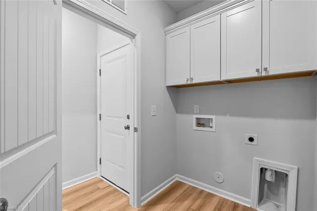 $490,000 | 3234 Spicewood Lk Drive, Winston-Salem, NC 27106