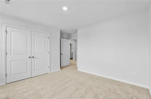 $490,000 | 3234 Spicewood Lk Drive, Winston-Salem, NC 27106