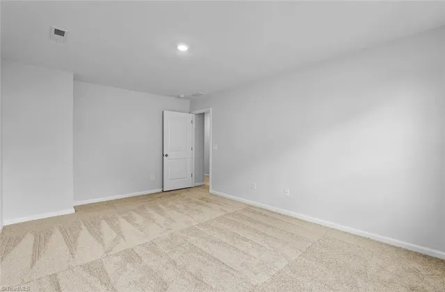 $490,000 | 3234 Spicewood Lk Drive, Winston-Salem, NC 27106