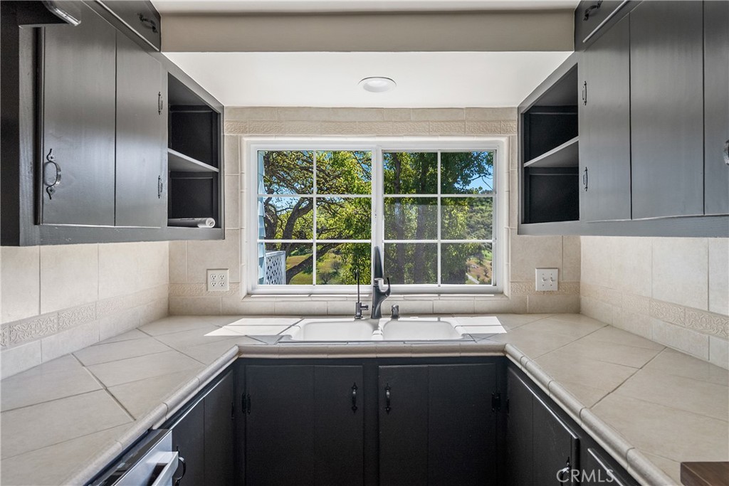 549 Derby Lane Paso Robles, CA 93446 - Photo 11 of 66