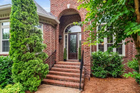 $1,290,000 | 241 King Arthur Circle, Franklin, TN 37067