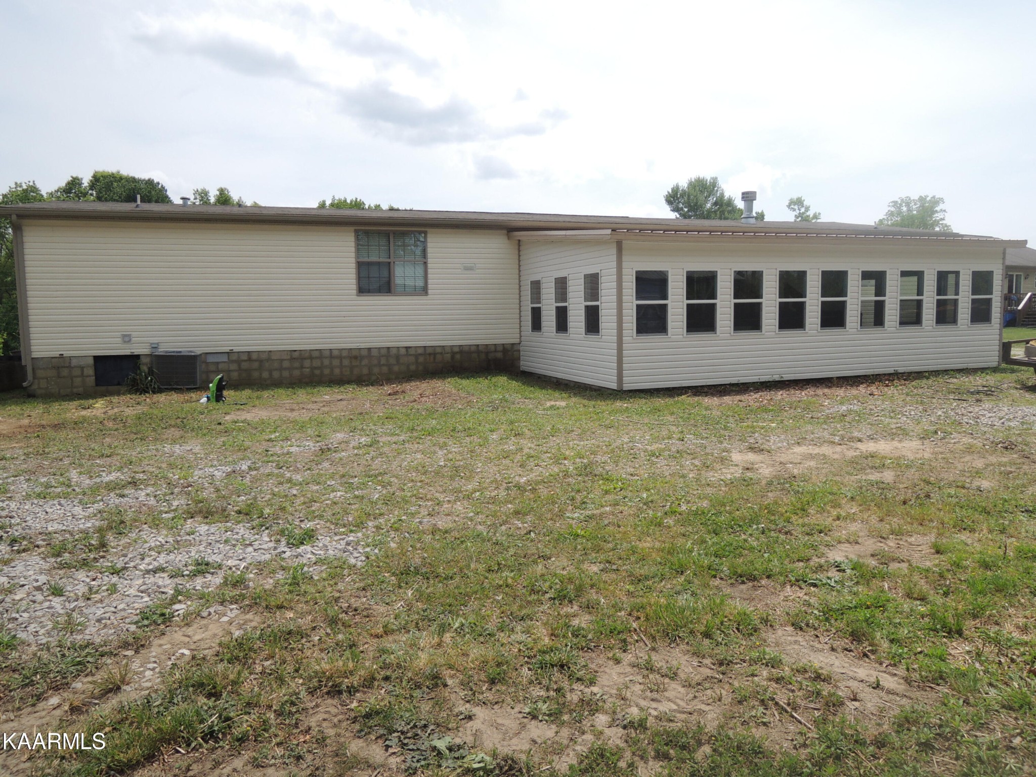 185 Clark Subdivision Road Clarkrange, TN 38553 - Photo 4 of 33 Gallery Image 4
