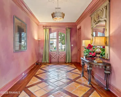 $1,315,000 | 104 Ducharme Court, Lafayette, LA 70503