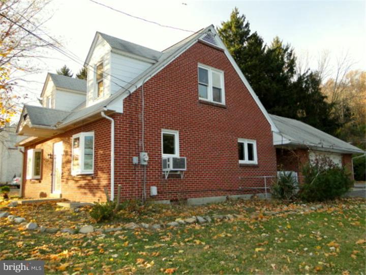 3703 Humpton Road Downingtown, PA 19335 - Photo 2 of 20 Exterior Side